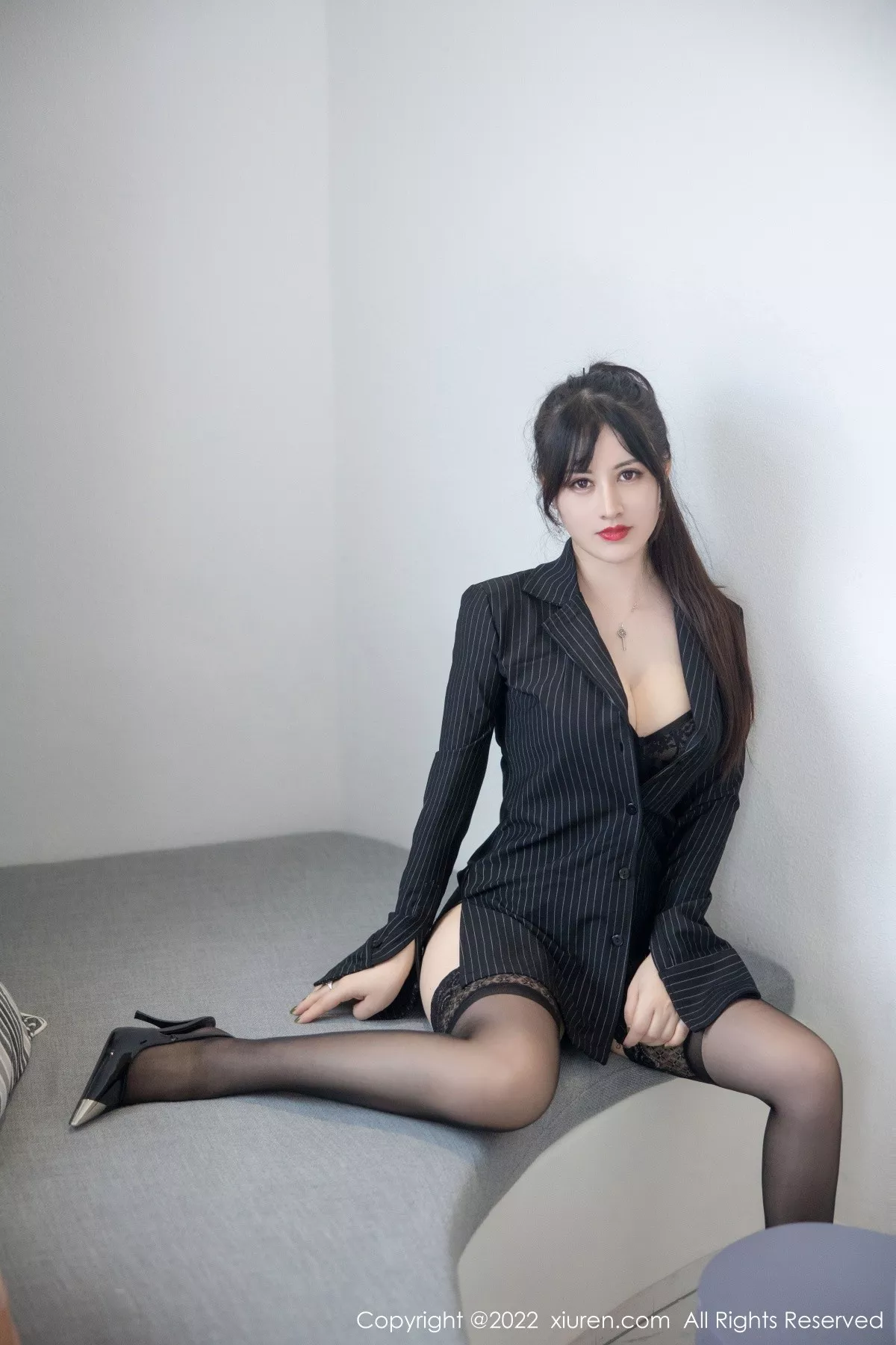 [XiuRen秀人网]第5335期诗诗写真-秀人资源网